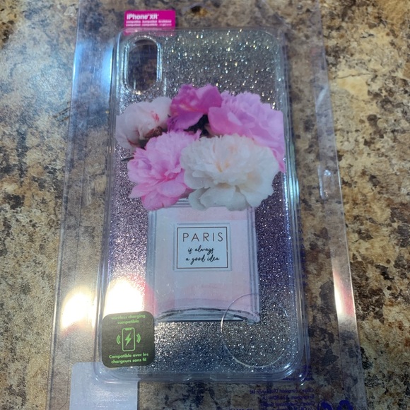 iPhone XR Case - Picture 3 of 3